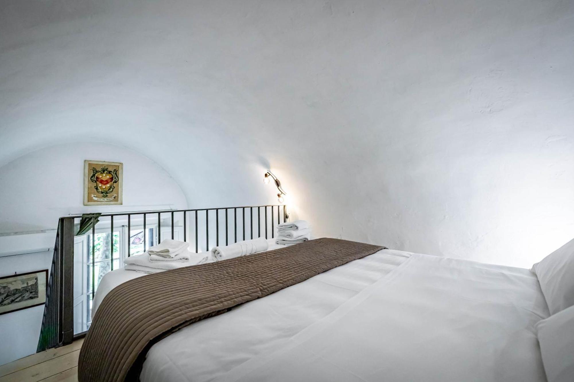 Roommo Pergola Florens Exteriör bild