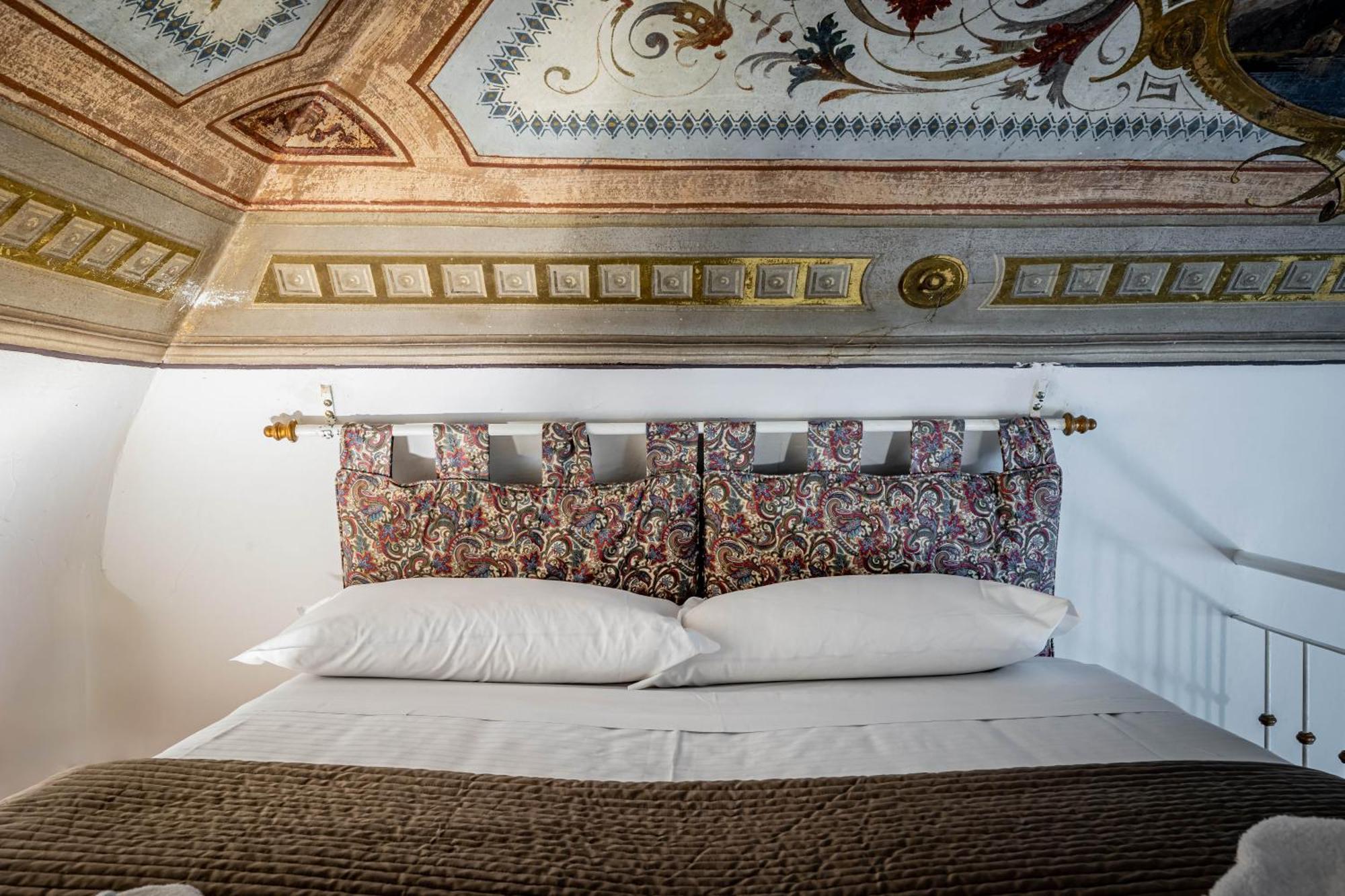 Roommo Pergola Florens Exteriör bild
