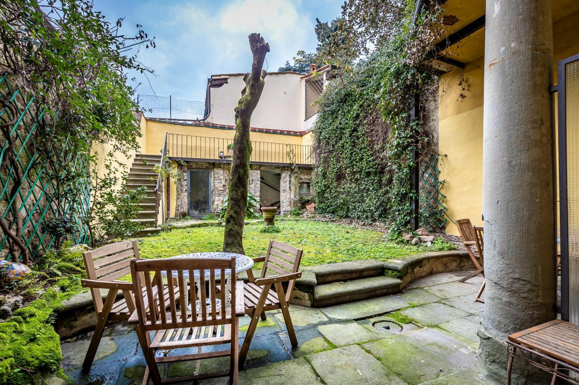 Roommo Pergola Florens Exteriör bild